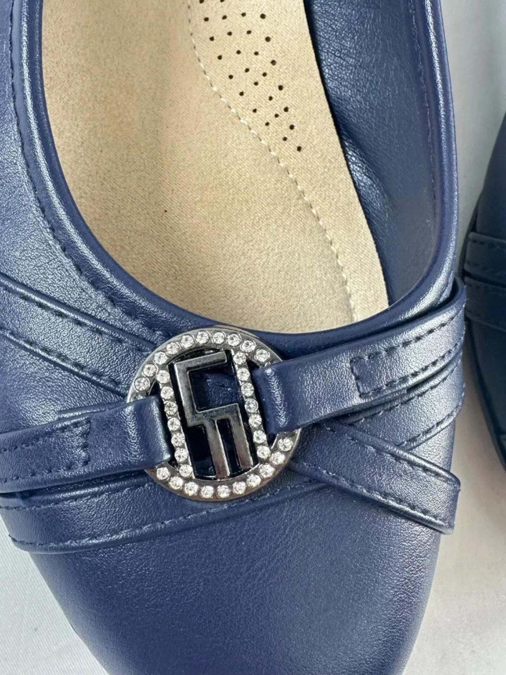 London Fog Collection Flats, Navy Blue, Size 7.5W, LF Buckle Embellishments